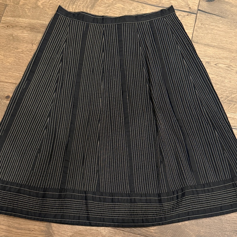 Banana republic black a-line cotton midi skirt - size 0